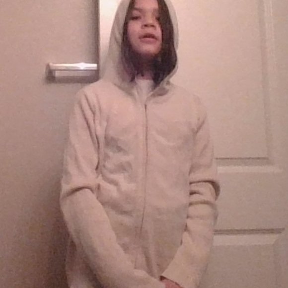 beige long sleeve sweater - Picture 4 of 7